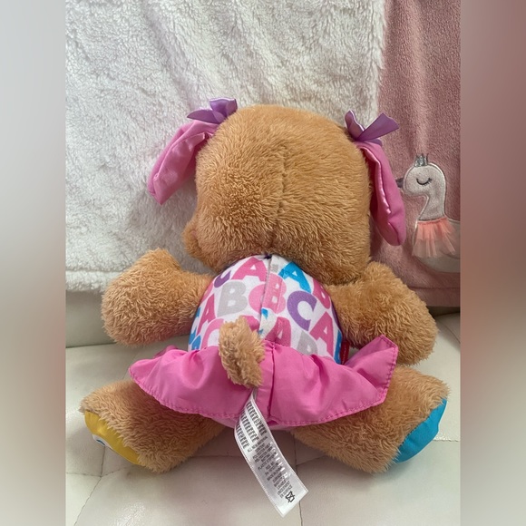 Fisher-Price Baby/Toddler Girl Pink Plush Interactive Learning Music Toy - Picture 2 of 3